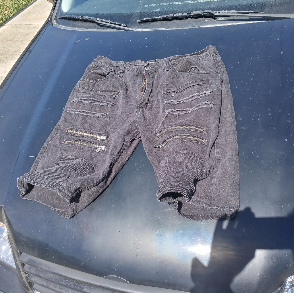 Makobi Shorts Size 38 Preowned